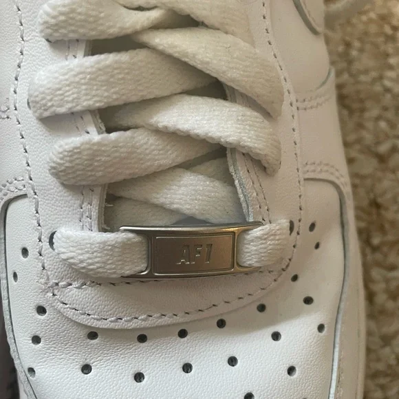 Nike Air Force 1 - Picture 4 of 11